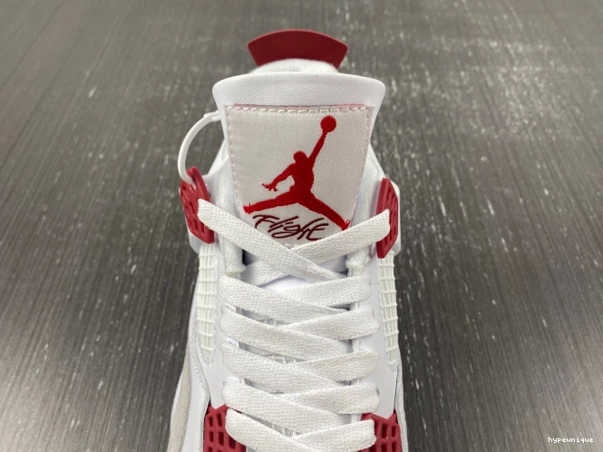HYPE Retro Jordan SB DR5415-160 Red 4 Pine 0825